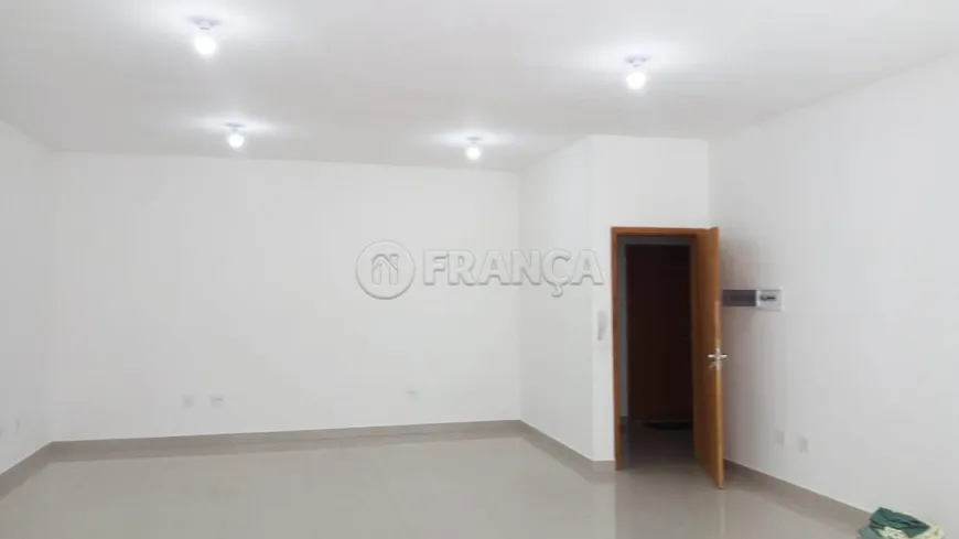 Foto 1 de Sala Comercial para alugar, 55m² em Villa Branca, Jacareí