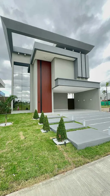 Foto 1 de Casa de Condomínio com 4 Quartos à venda, 240m² em Cidade Alpha, Eusébio