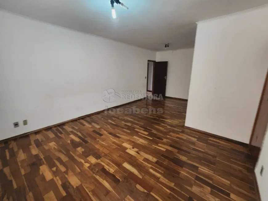Foto 1 de Apartamento com 3 Quartos para alugar, 90m² em Vila Santa Candida, São José do Rio Preto