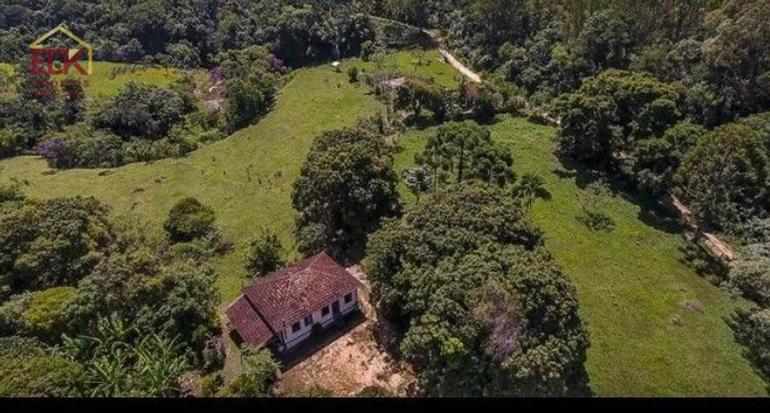 Foto 1 de Fazenda/Sítio com 3 Quartos à venda, 47000m² em Jardim América, Cruzeiro