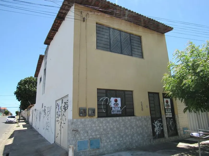 Foto 1 de Casa com 2 Quartos para alugar, 60m² em Manuel Sátiro, Fortaleza