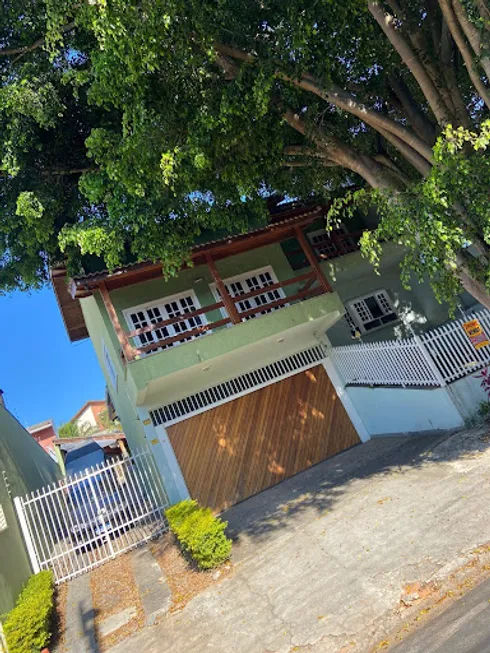 Foto 1 de Casa com 3 Quartos à venda, 170m² em Jardim América, Bragança Paulista