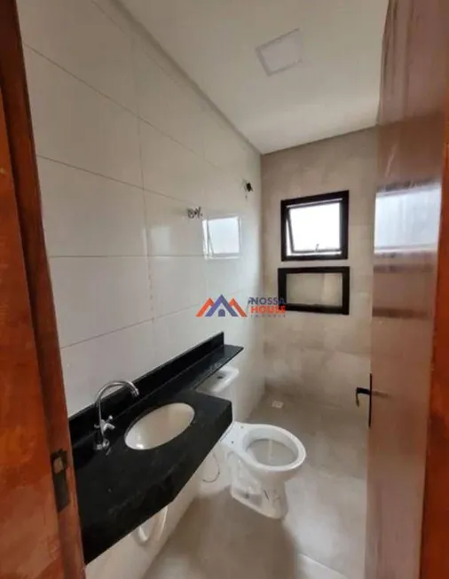 Foto 1 de Casa de Condomínio com 2 Quartos à venda, 53m² em Vila Guilhermina, Praia Grande