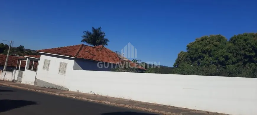 Foto 1 de Casa com 4 Quartos à venda, 2125m² em Centro, Gália