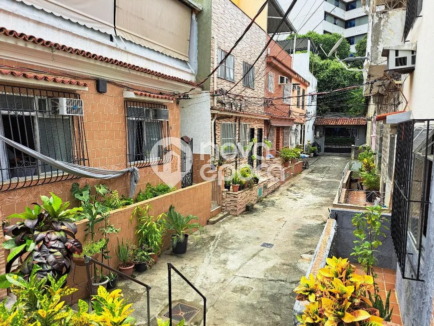 Foto 1 de  com 2 Quartos à venda, 40m² em Praça da Bandeira, Rio de Janeiro