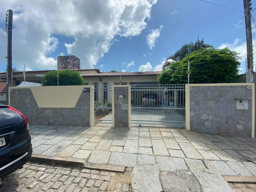 Foto 1 de Casa com 3 Quartos à venda, 177m² em Nova Descoberta, Natal