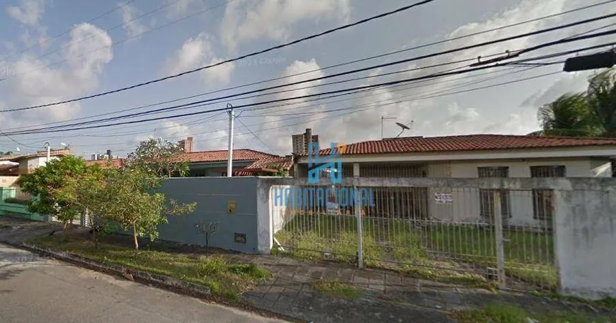 Foto 1 de Casa com 3 Quartos à venda, 180m² em Capim Macio, Natal