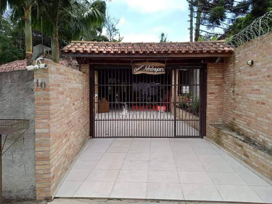 Foto 1 de Fazenda/Sítio com 3 Quartos à venda, 230m² em Vila Darcy Penteado, São Roque