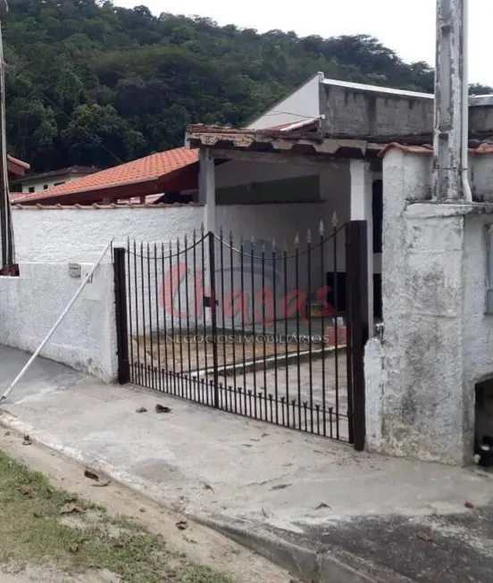 Foto 1 de Casa com 2 Quartos à venda, 100m² em Verde Mar, Caraguatatuba