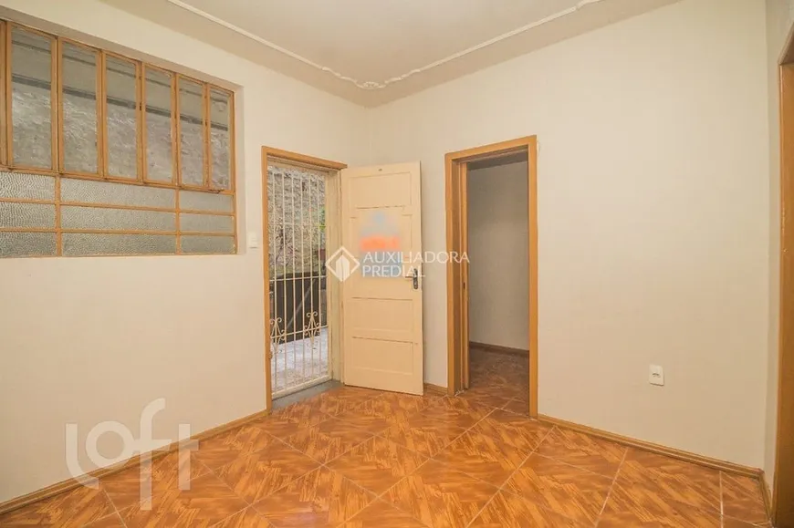 Foto 1 de Apartamento com 2 Quartos à venda, 50m² em Floresta, Porto Alegre