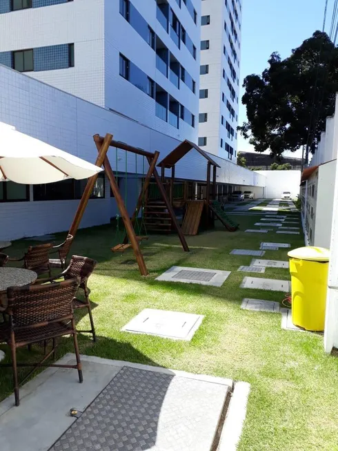 Foto 1 de Apartamento com 3 Quartos à venda, 70m² em Imbiribeira, Recife