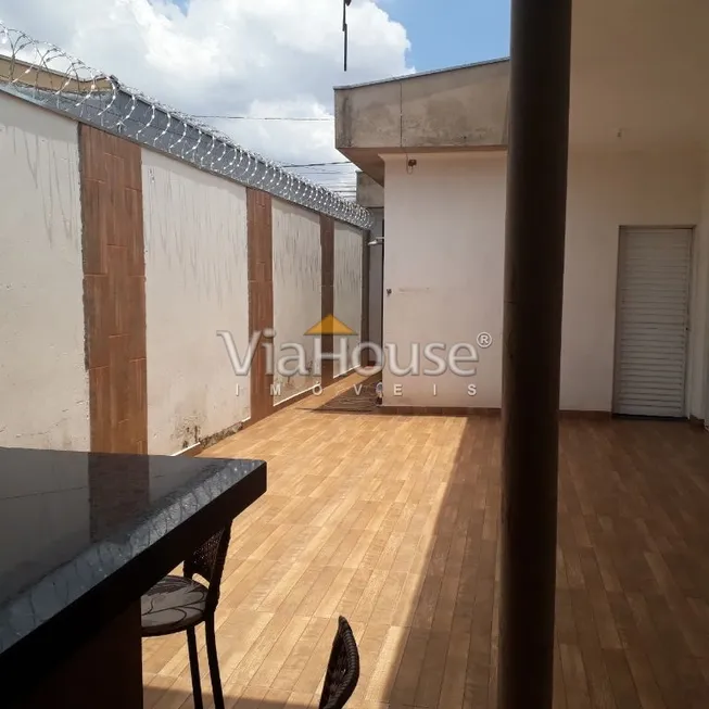 Foto 1 de Casa com 2 Quartos à venda, 210m² em Parque Industrial Tanquinho, Ribeirão Preto