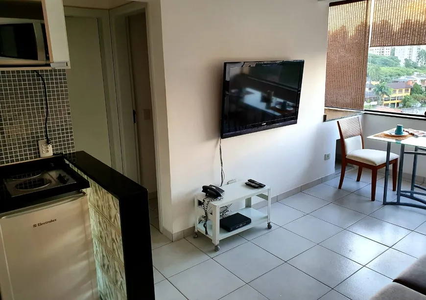 Foto 1 de Apartamento com 1 Quarto para alugar, 33m² em Morumbi, São Paulo