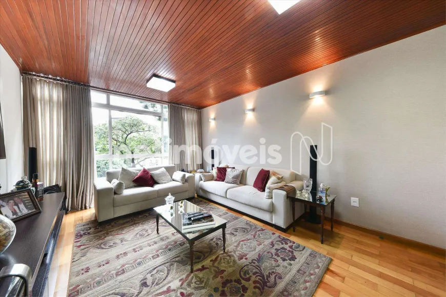 Foto 1 de Apartamento com 3 Quartos à venda, 115m² em Funcionários, Belo Horizonte