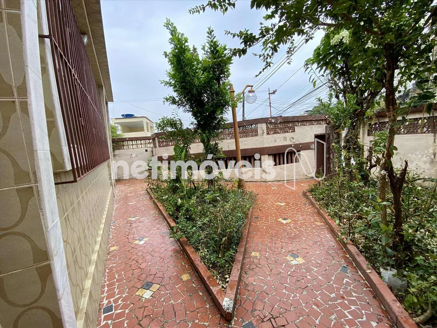 Foto 1 de Casa com 5 Quartos à venda, 130m² em Jardim Carioca, Rio de Janeiro