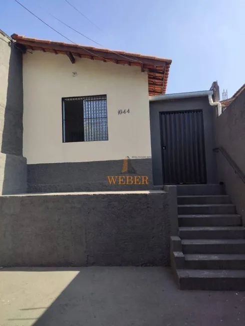 Foto 1 de Casa com 2 Quartos à venda, 130m² em Jardim Leonor, Cotia