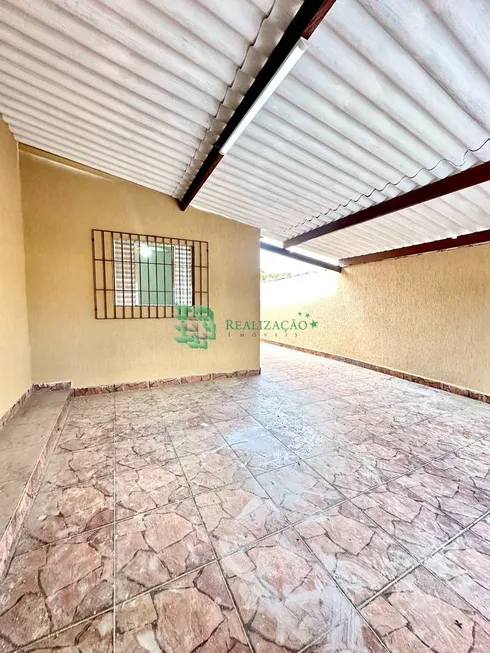 Foto 1 de Casa com 2 Quartos à venda, 106m² em Centro, Mongaguá