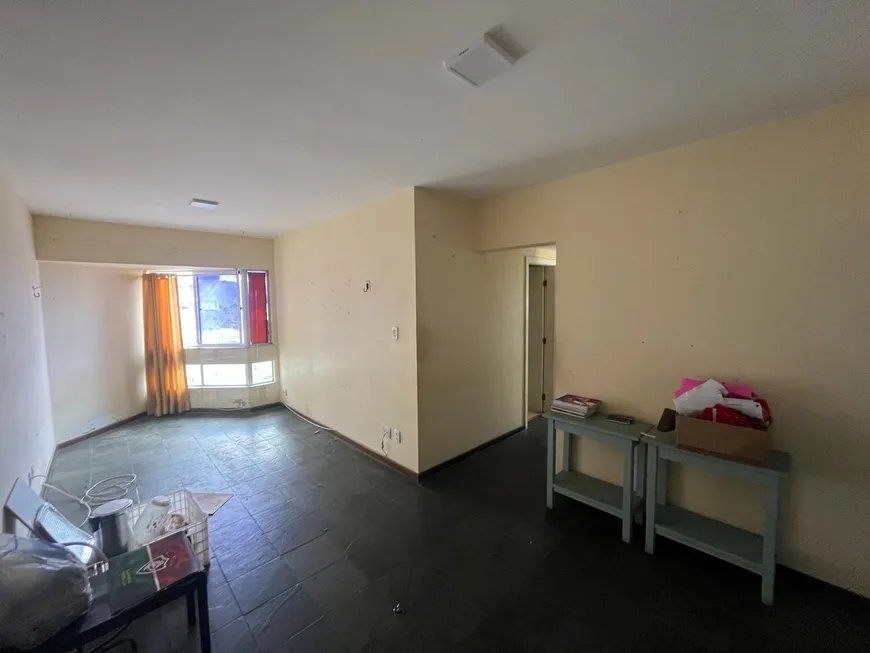 Foto 1 de Apartamento com 3 Quartos à venda, 64m² em Ondina, Salvador