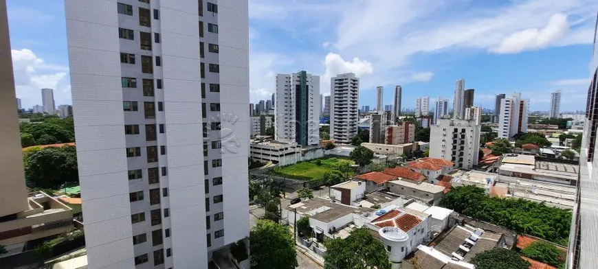 Foto 1 de Apartamento com 1 Quarto à venda, 40m² em Madalena, Recife