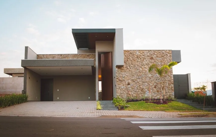 Foto 1 de Casa de Condomínio com 3 Quartos à venda, 213m² em Samambaia Parque Residencial, Bauru