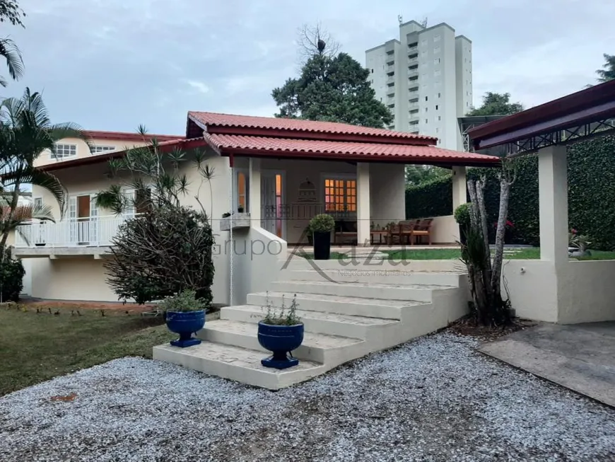 Foto 1 de Casa com 3 Quartos à venda, 200m² em Chácaras São José, São José dos Campos