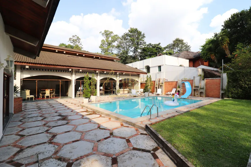 Foto 1 de Casa com 5 Quartos para alugar, 650m² em Jardim dos Estados, São Paulo