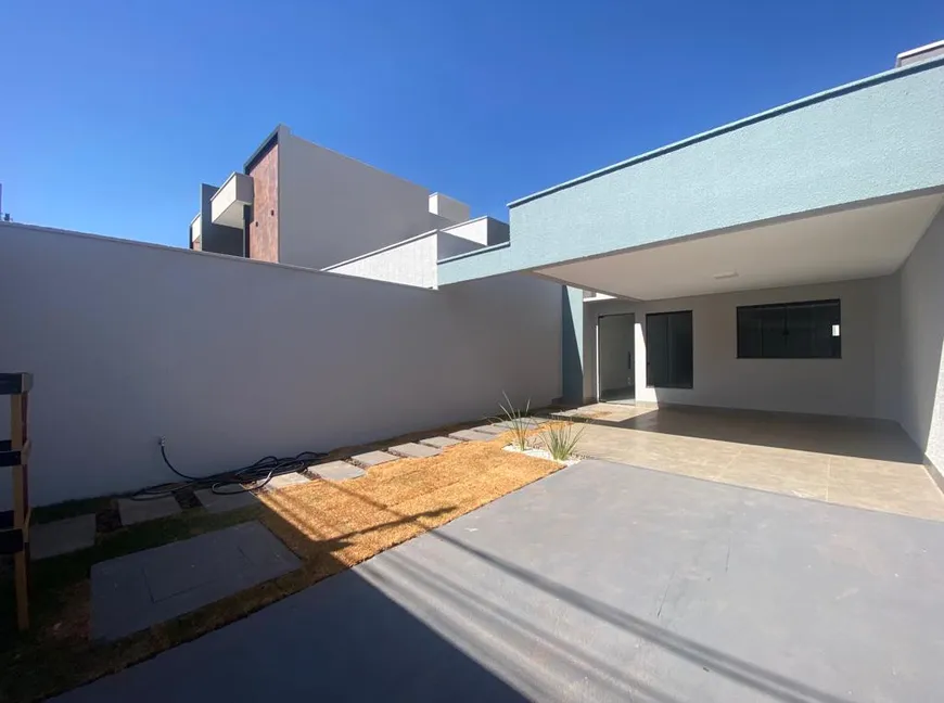 Foto 1 de Casa com 3 Quartos à venda, 102m² em Goiania 2, Goiânia