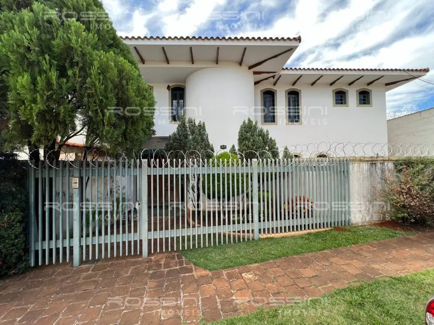 Foto 1 de Sobrado com 4 Quartos à venda, 448m² em Vila Seixas, Ribeirão Preto