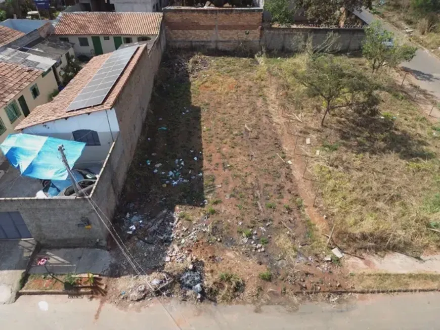 Foto 1 de Lote/Terreno à venda, 360m² em Retiro do Bosque, Aparecida de Goiânia