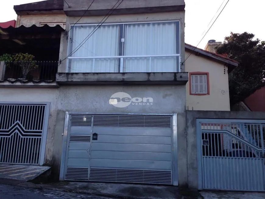 Foto 1 de Sobrado com 3 Quartos à venda, 141m² em Independência, São Bernardo do Campo