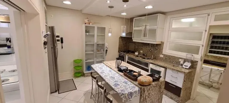 Foto 1 de Apartamento com 3 Quartos à venda, 110m² em Itacorubi, Florianópolis