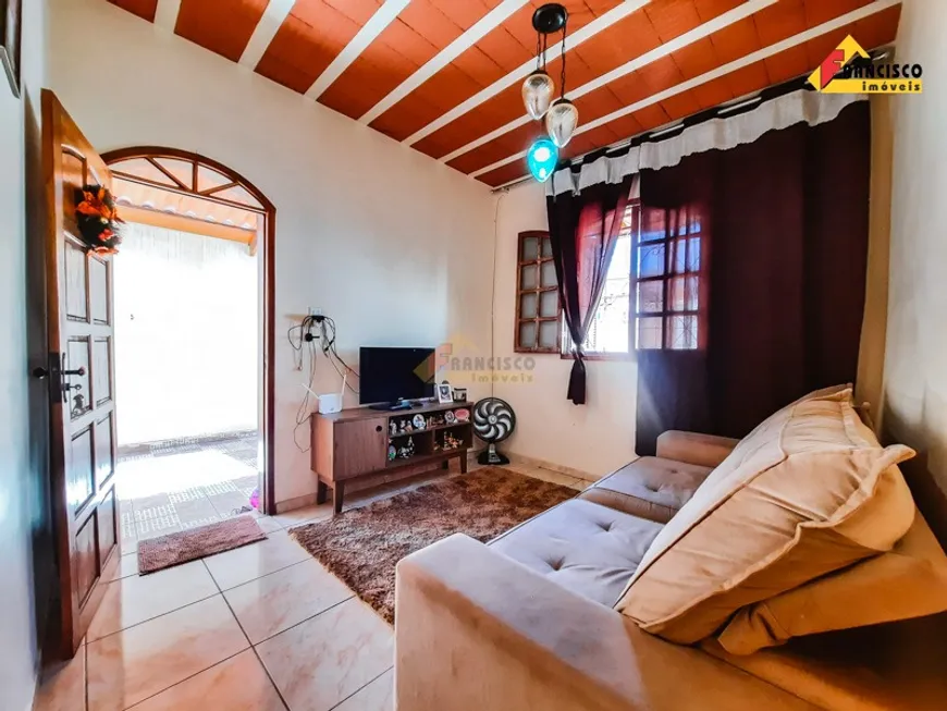 Foto 1 de Casa com 3 Quartos à venda, 133m² em Catalão, Divinópolis