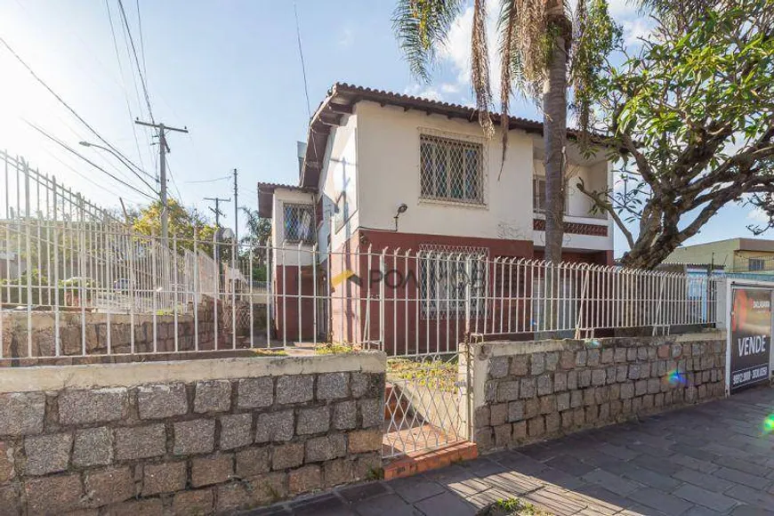 Foto 1 de Casa com 5 Quartos à venda, 273m² em Glória, Porto Alegre