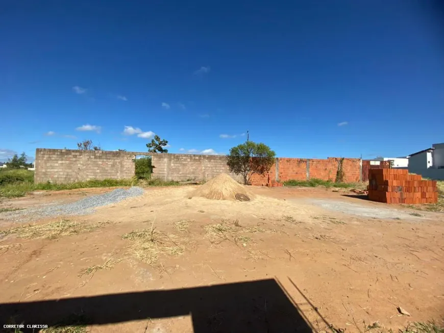 Foto 1 de Lote/Terreno à venda, 570m² em , Guanambi