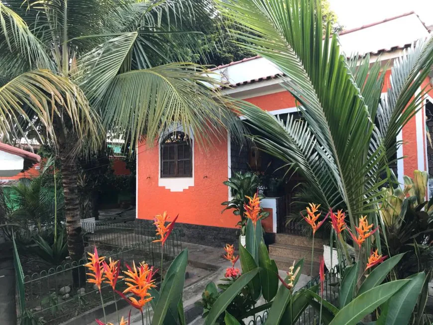 Foto 1 de com 7 Quartos para venda ou aluguel, 360m² em Parque Analândia, São João de Meriti