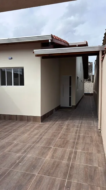 Foto 1 de Casa com 2 Quartos à venda, 65m² em Nossa Senhora do Sion, Itanhaém