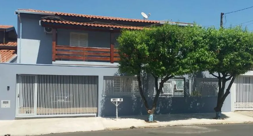 Foto 1 de Casa com 3 Quartos à venda, 230m² em Jardim Santa Rosa, Cosmópolis