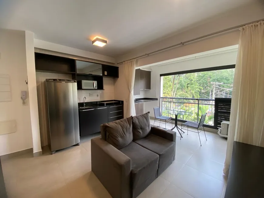 Foto 1 de Apartamento com 1 Quarto para alugar, 38m² em Vila Suzana, São Paulo