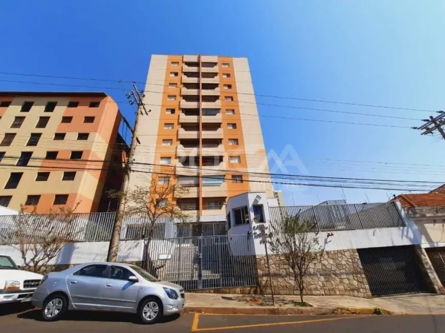 Foto 1 de Apartamento com 3 Quartos para alugar, 75m² em Centro, São Carlos