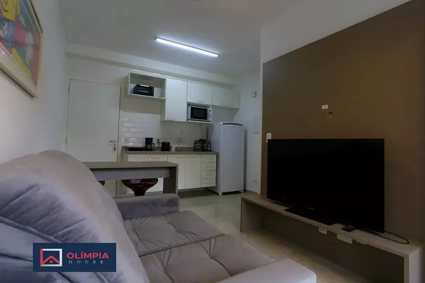 Foto 1 de Apartamento com 1 Quarto para alugar, 30m² em Vila Madalena, São Paulo