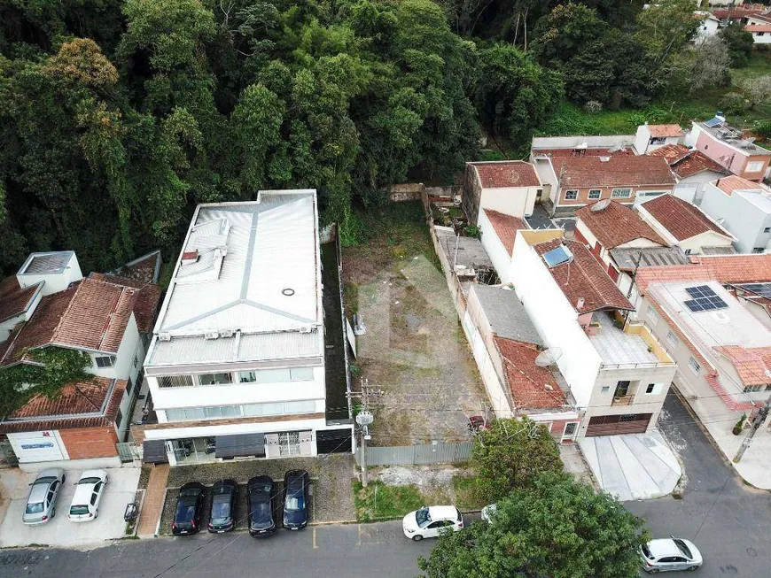 Foto 1 de Lote/Terreno à venda, 480m² em Centro, Poços de Caldas