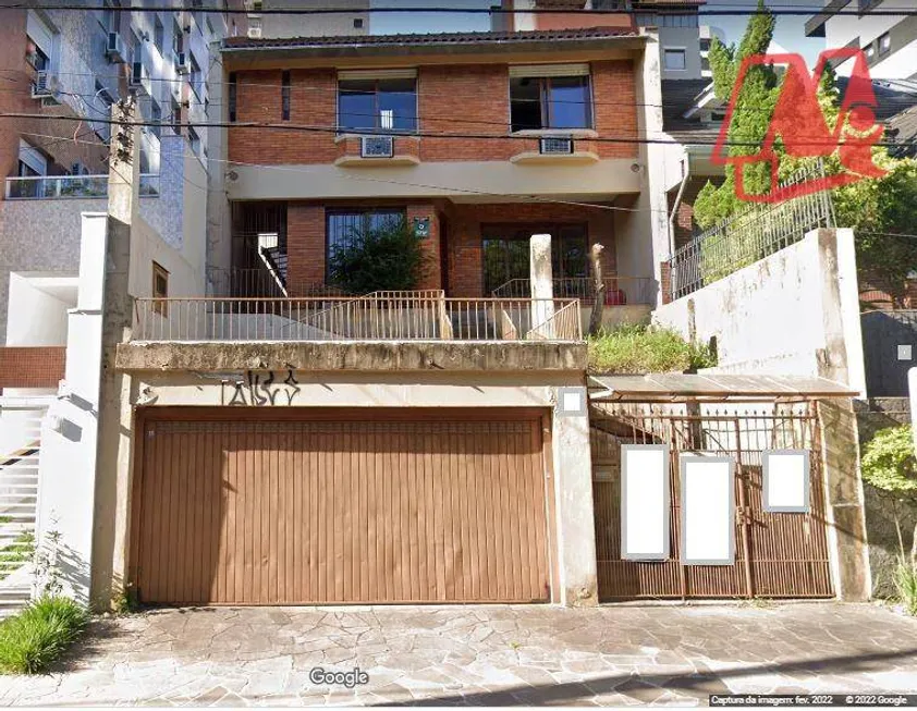 Foto 1 de Casa com 3 Quartos à venda, 297m² em Rio Branco, Porto Alegre