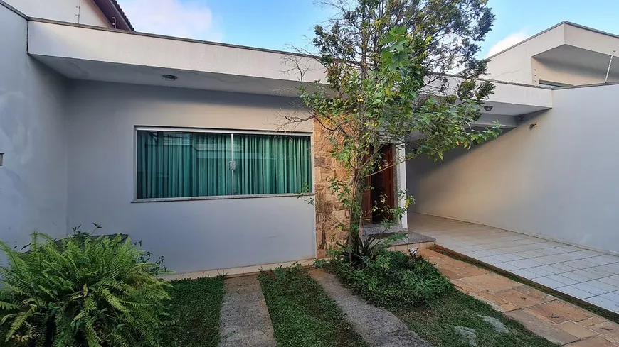 Foto 1 de Casa com 3 Quartos à venda, 337m² em Santa Maria, São Caetano do Sul