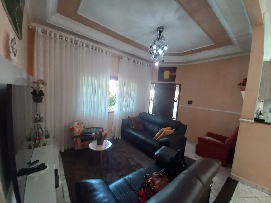 Foto 1 de Casa com 3 Quartos à venda, 180m² em Jardim Wanel Ville II, Sorocaba