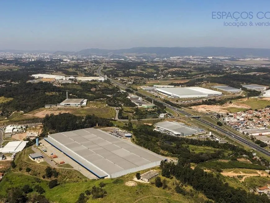 Foto 1 de Galpão/Depósito/Armazém para alugar, 6125m² em LOUVEIRA, Louveira