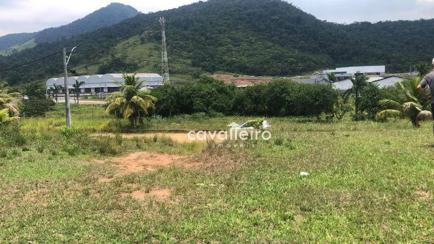 Foto 1 de Lote/Terreno à venda, 450m² em Sampaio Correia, Saquarema