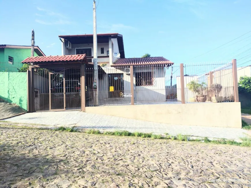 Foto 1 de Casa com 2 Quartos à venda, 180m² em Tarumã, Viamão