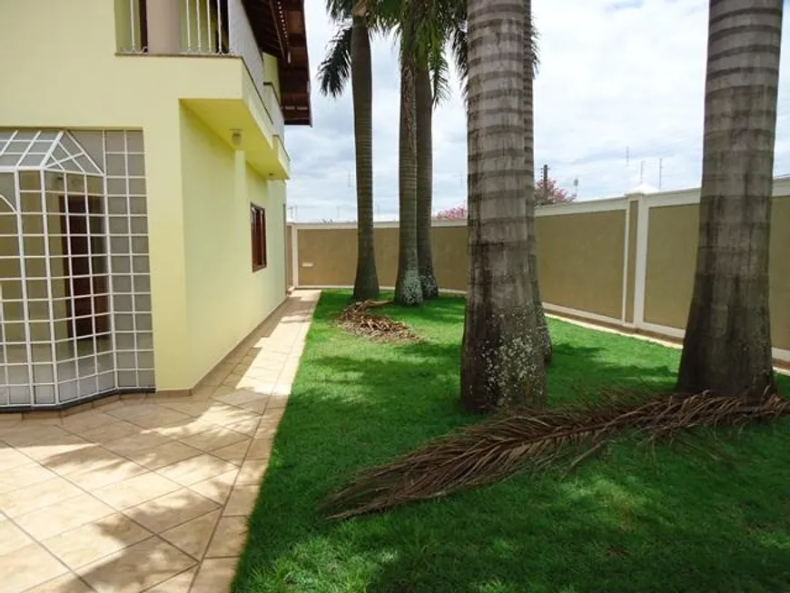 Foto 1 de Casa com 3 Quartos à venda, 348m² em Vila São Roque, Limeira
