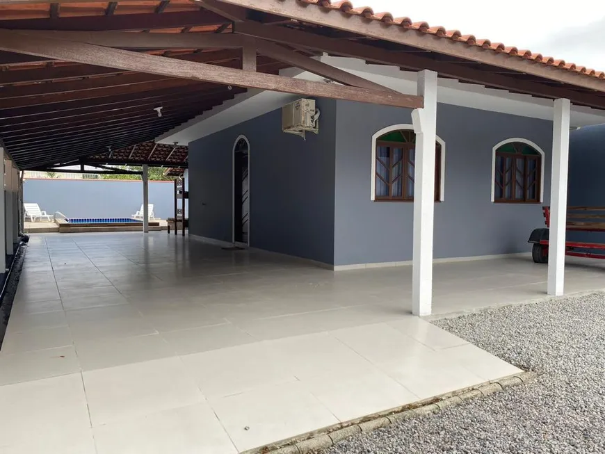 Foto 1 de Casa com 3 Quartos à venda, 150m² em Praia do Sonho, Palhoça