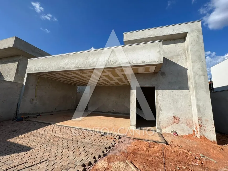 Foto 1 de Casa com 3 Quartos à venda, 300m² em Jardim Morumbi, Sinop